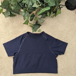 Alphalete Revival Crop Top